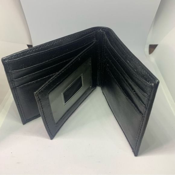 Calvin Klein Black Leather Wallet - Picture 7 of 10